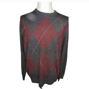 Men's Argyle Sweater - Gray and Red